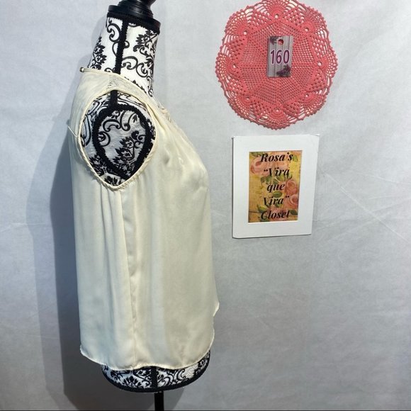 Forever 21 Sleeveless Lacey Blouse - Picture 3 of 8